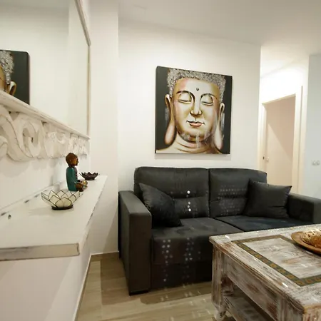 Apartment 80 - Buddha