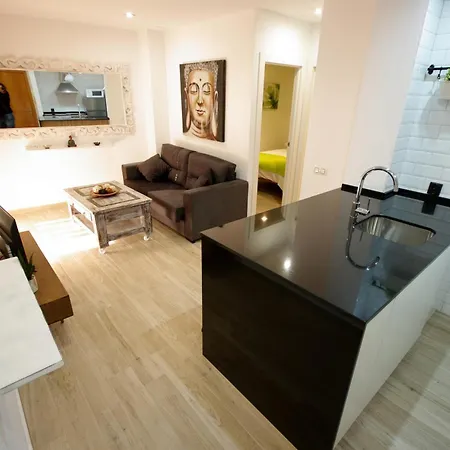 80 - Buddha Apartment *